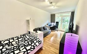 Free Parking - Quiet Apartment With Wi-Fi And Kitchen